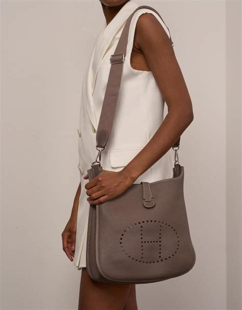 hermès evelyne 33